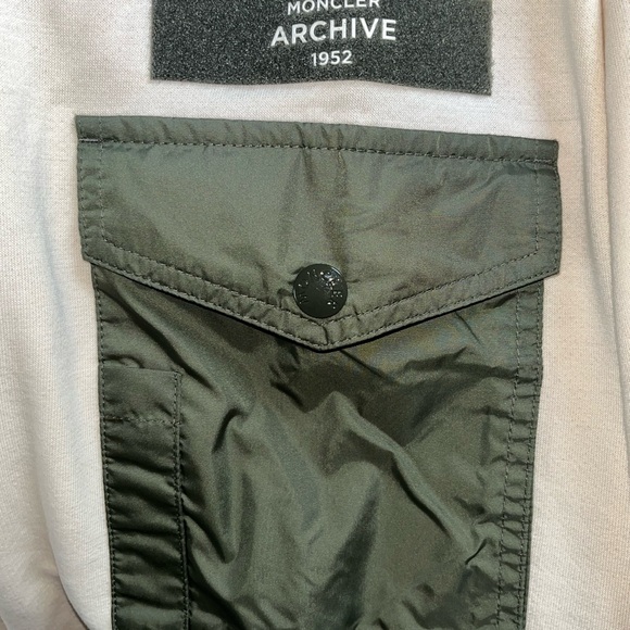 Authentic Moncler Men’s Archive Terry Sweatshirt size XL - Picture 9 of 12